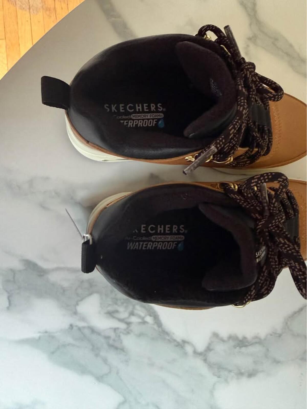 Skechers Street Waterproof Boots kids size 1