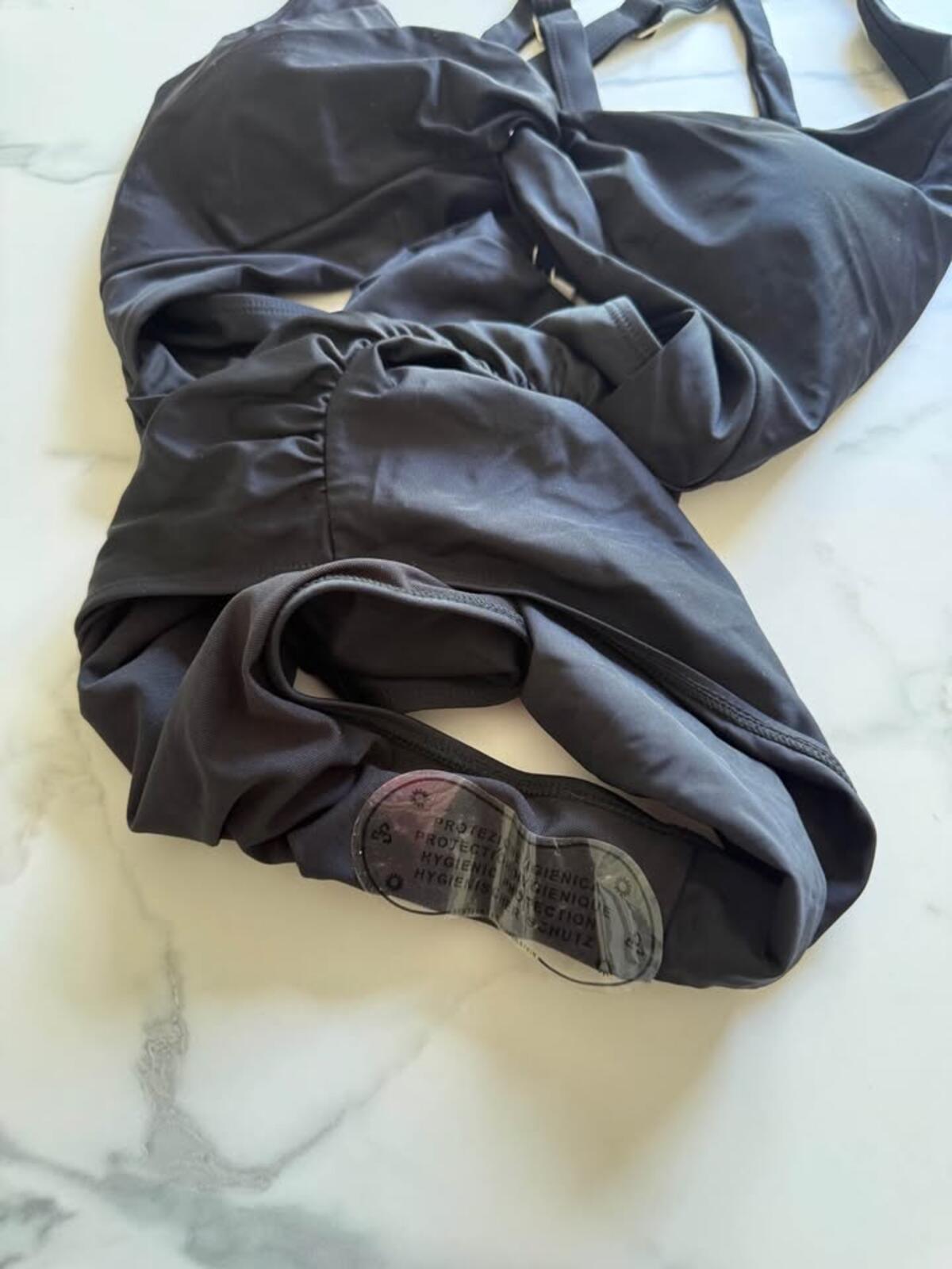Black womans bathing suit size 18wide