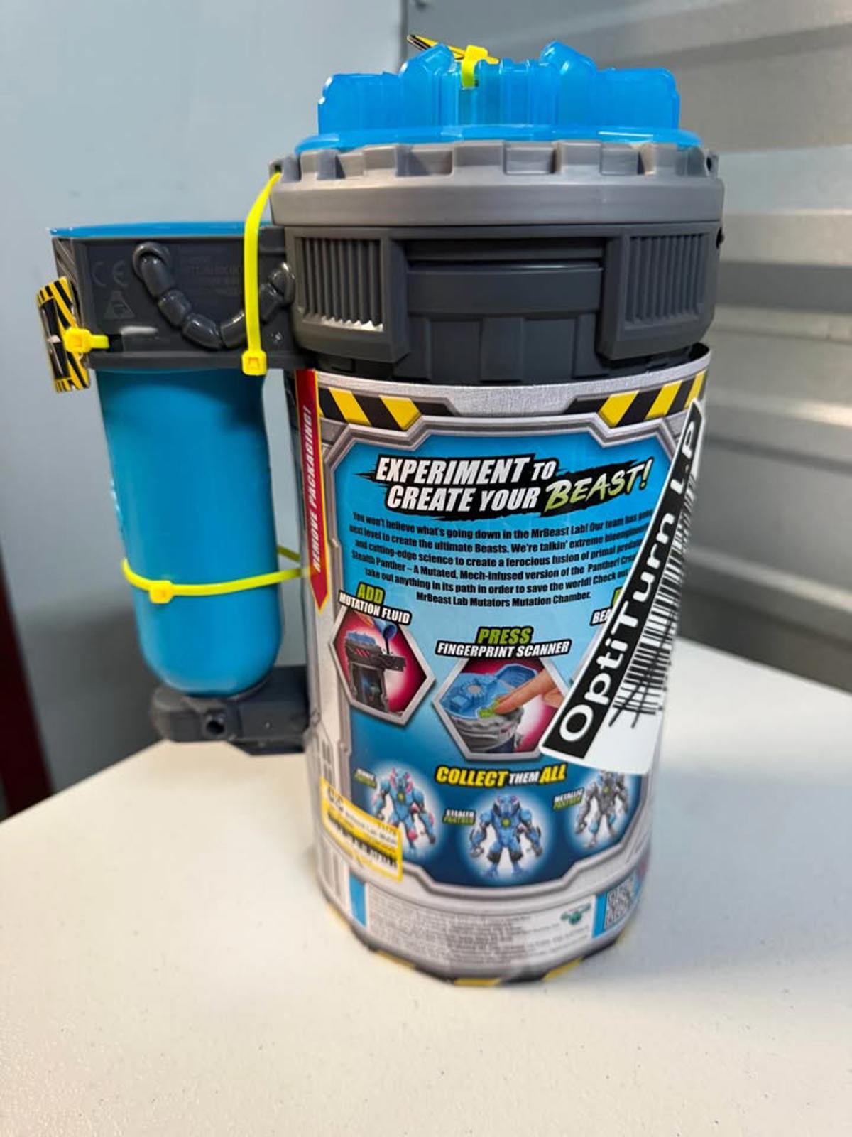 New MrBeast Lab Mutators Mutation Chamber Stealth Panther Toy