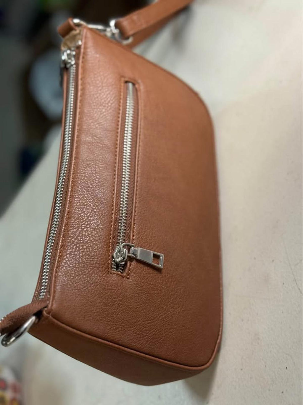 NIUEIMEE ZHOU Brown Faux Leather Shoulder Bag Clutch