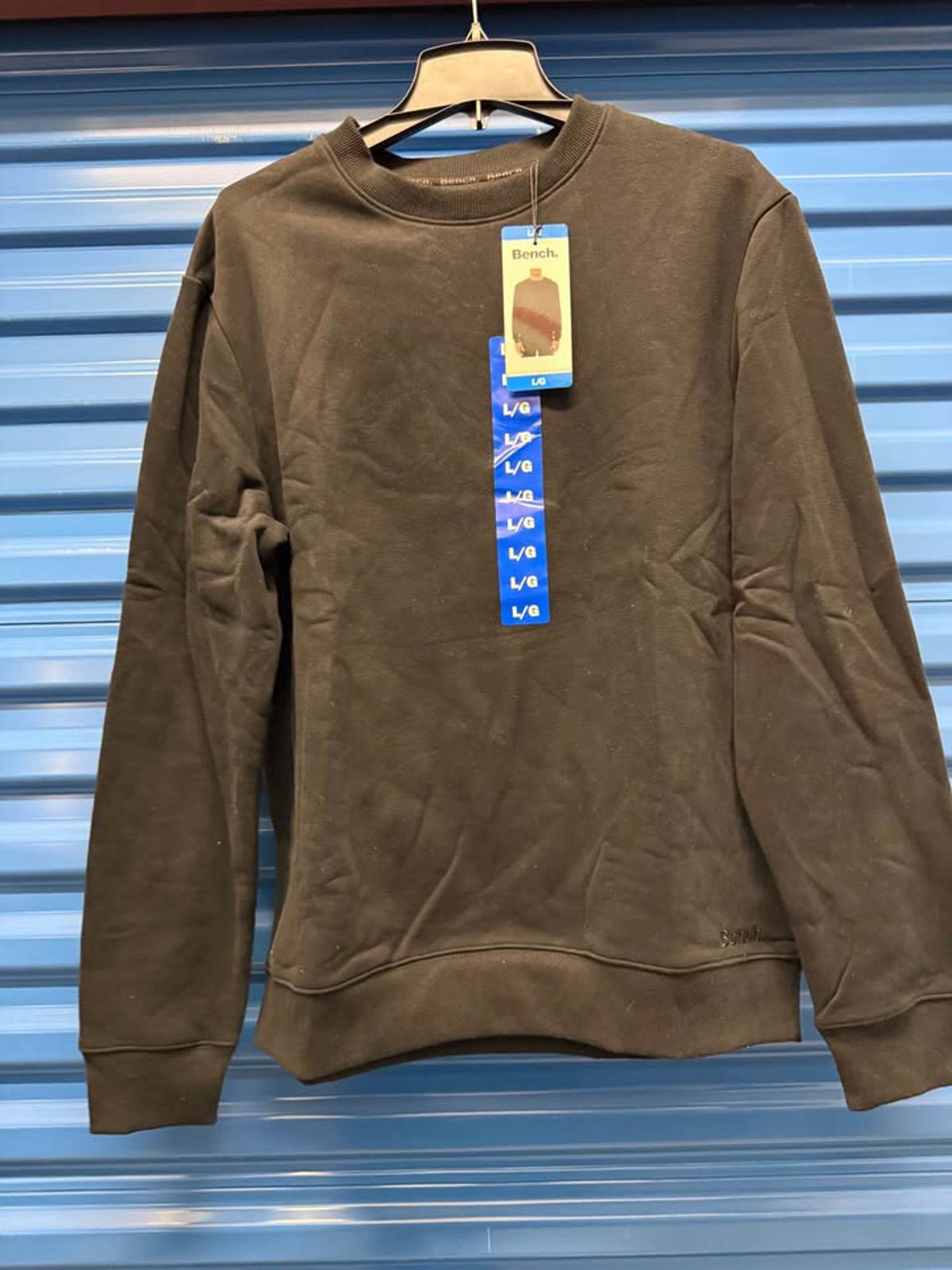 Bench Black Crewneck Sweatshirt Large