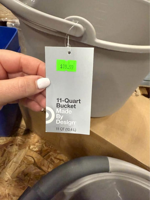 11 quart bucket