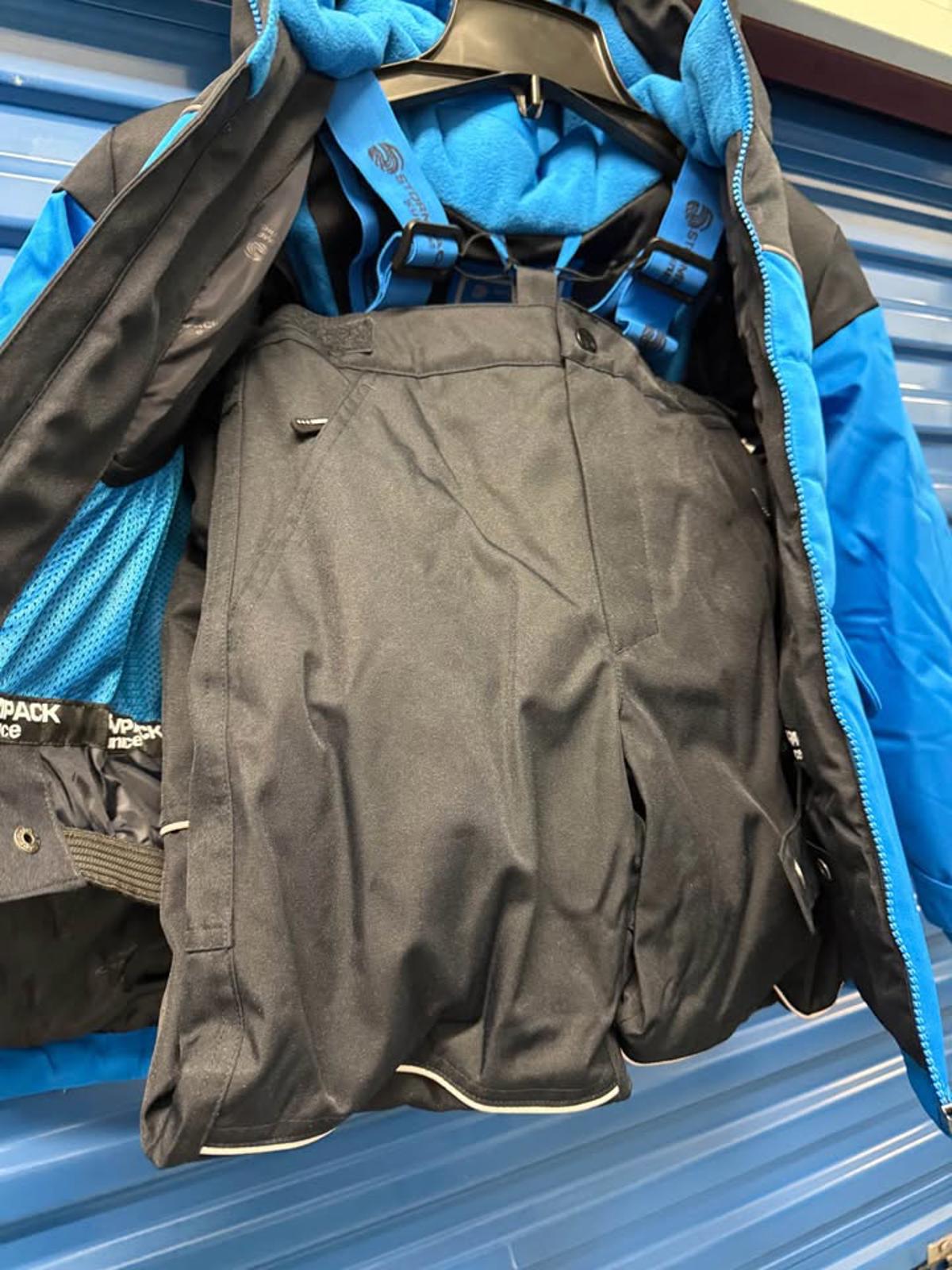 Stormpack Sunice Boys Snowsuit Size 8 Blue Black
