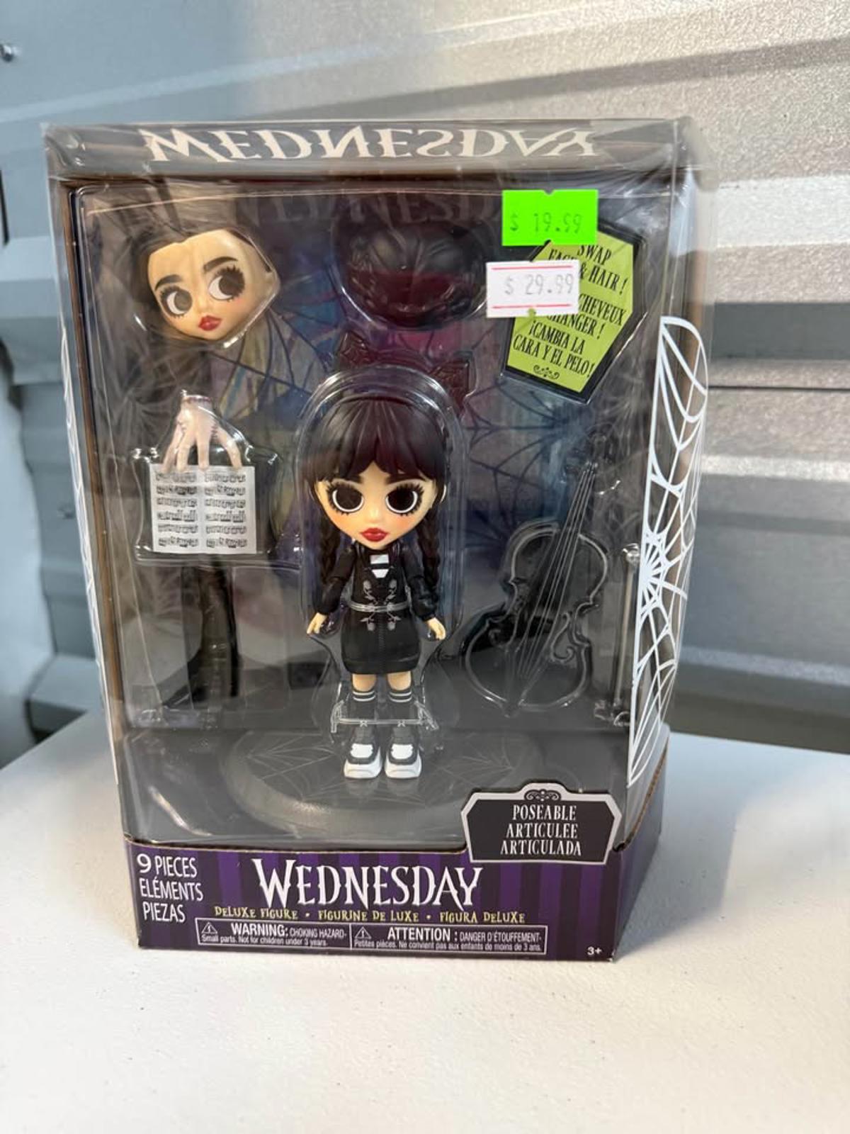 Wednesday Deluxe Figure Poseable Doll w Accessories