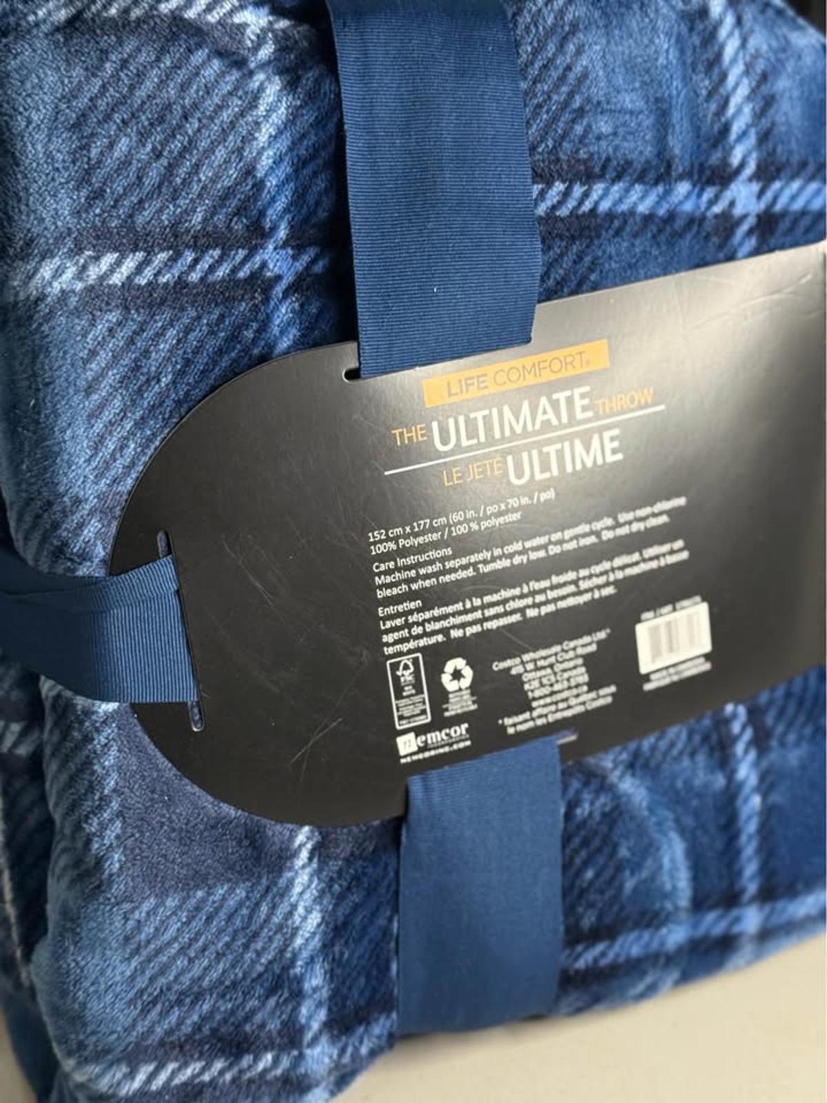 New Life Comfort Ultimate Throw Blue Plaid Blanket