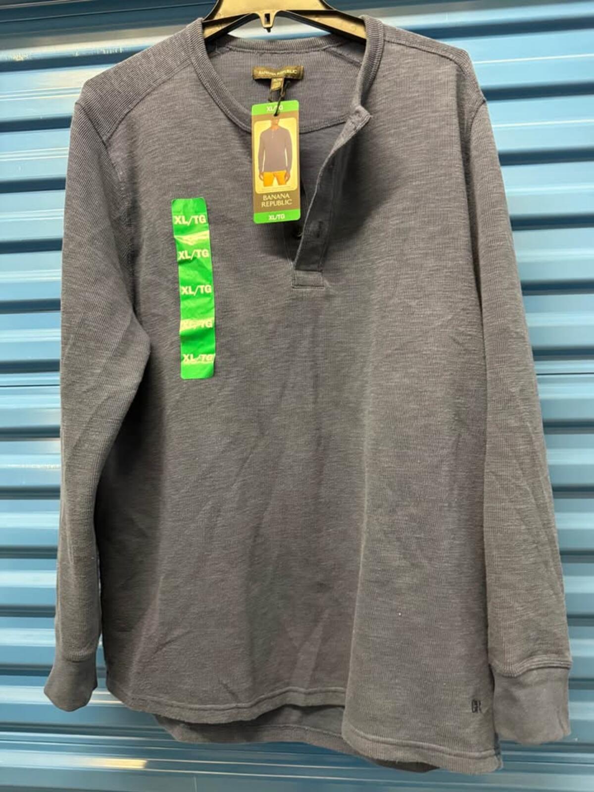 Banana Republic New Blue-Gray Henley Long Sleeve Shirt XL/TG