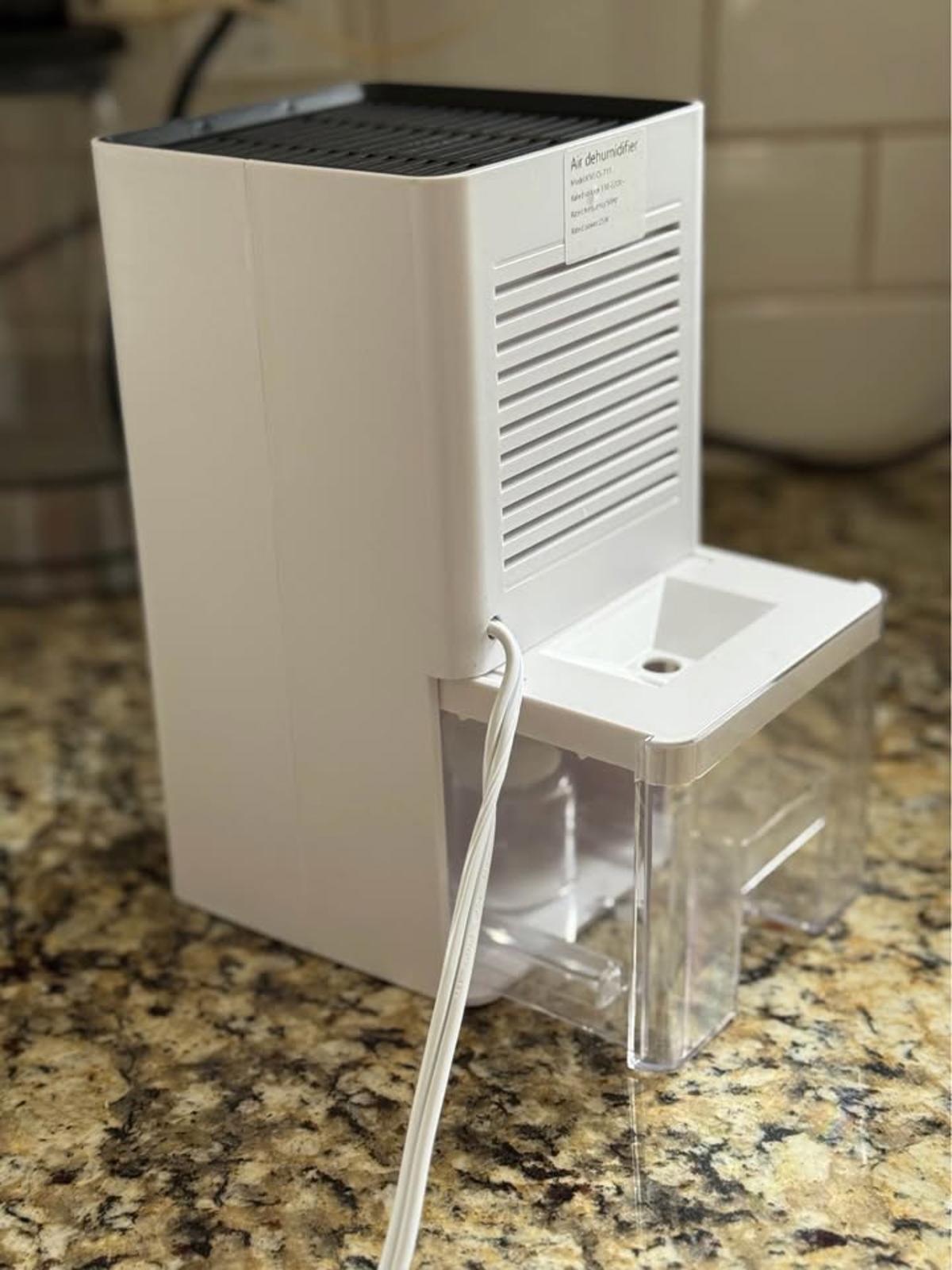 Dehumidifier KNE-CS-711