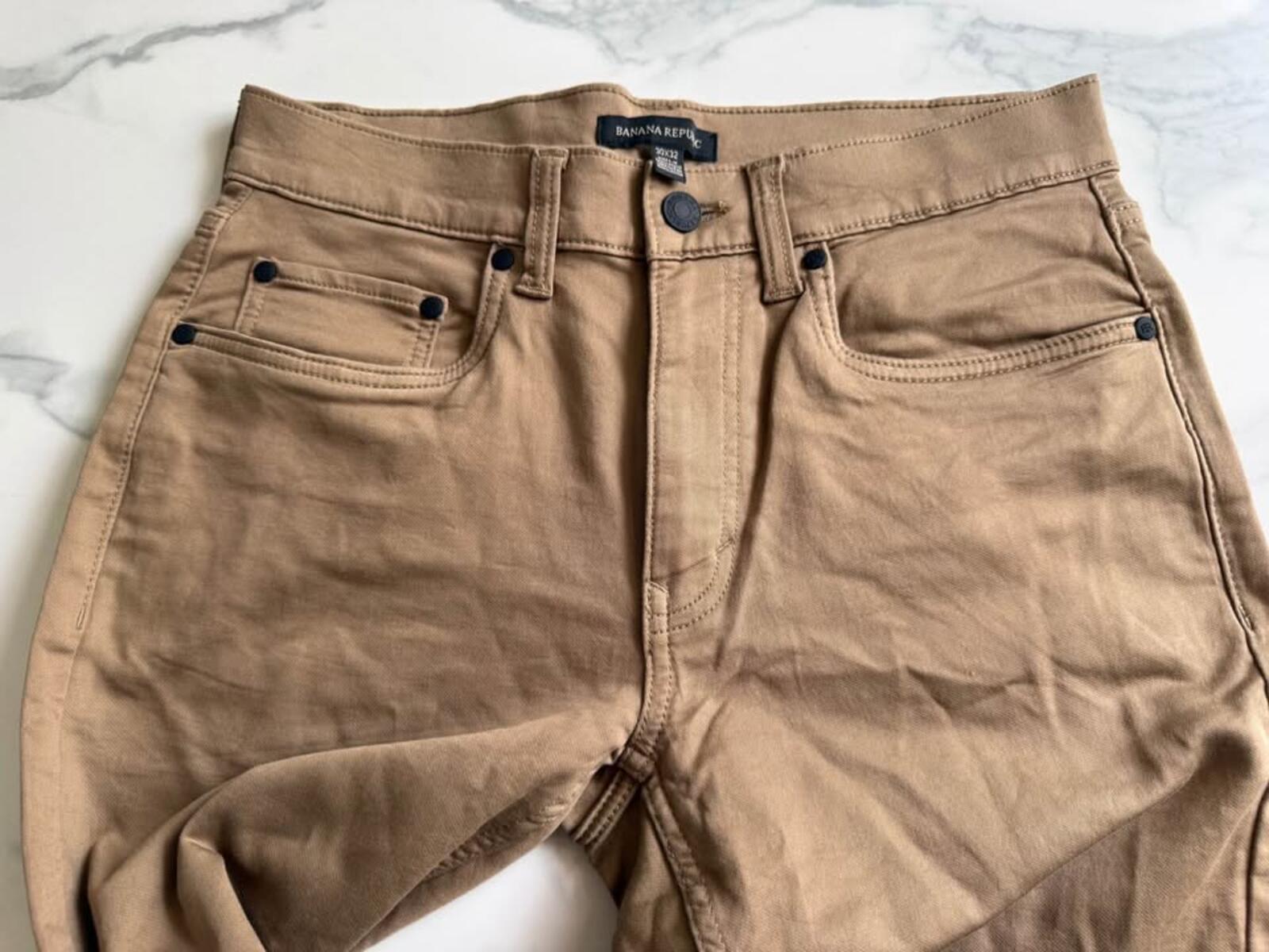 Banana Republic Men's Tan Chino Pants 30x32