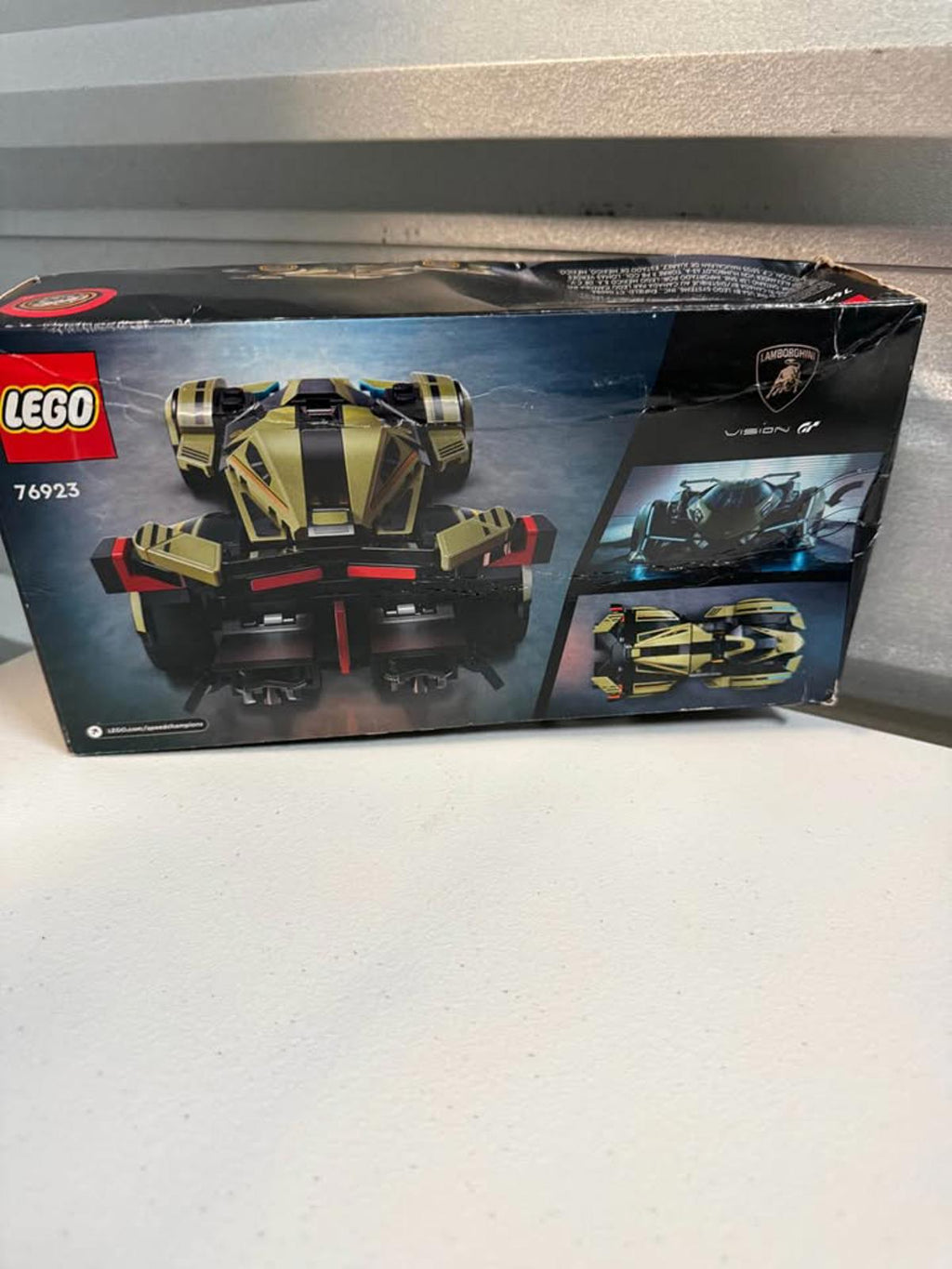 LEGO Speed Champions Lamborghini V12 Vision Gran Turismo Set 76923