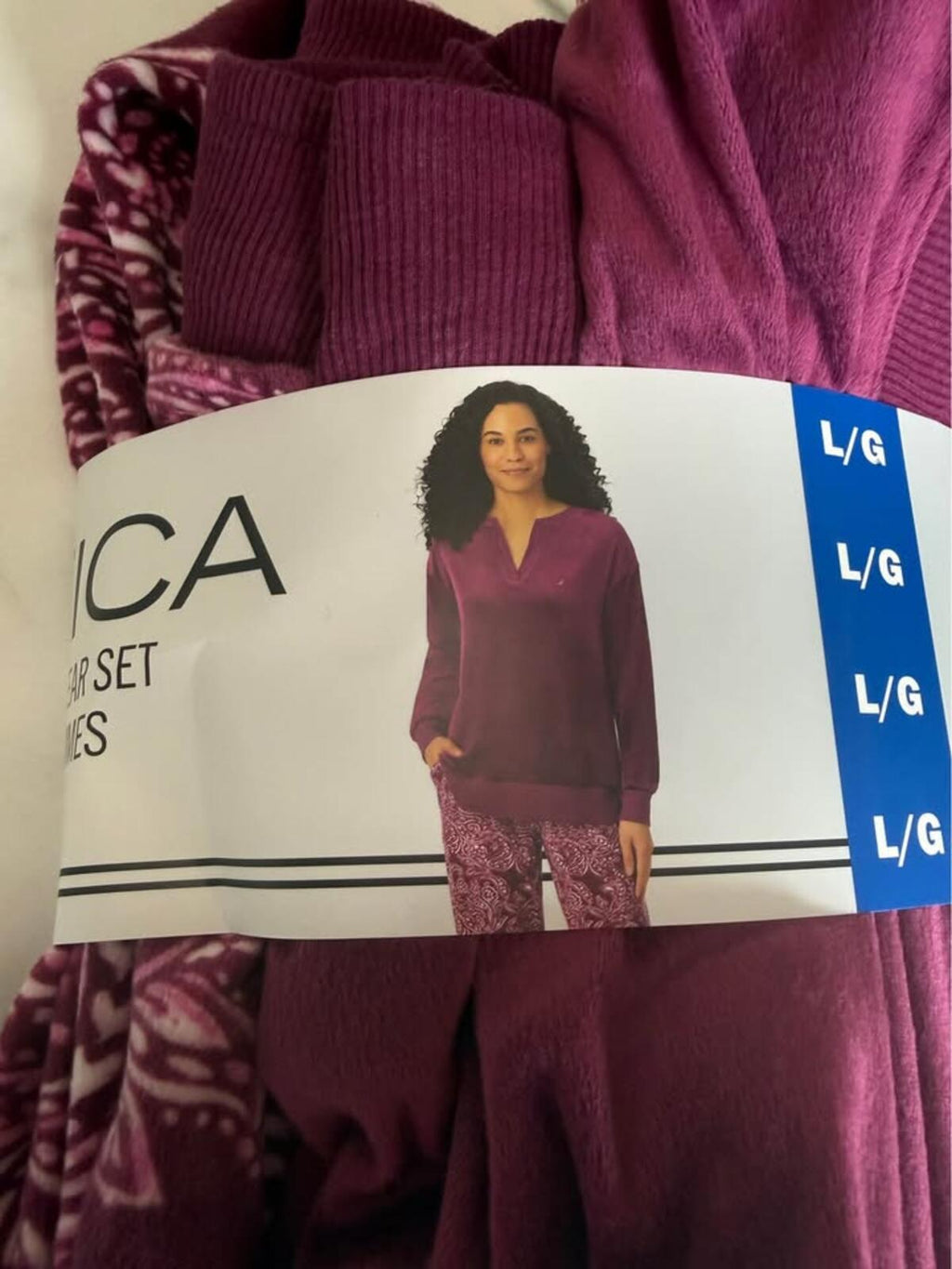 Nautica Women's Purple Fleece Pajama Set L/G