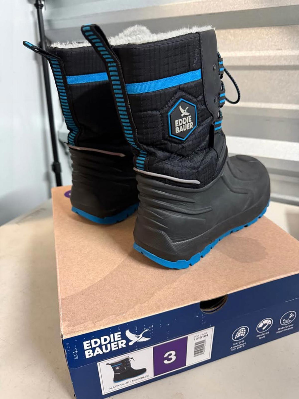 Eddie Bauer Kids Snow Boots Size 3 Black Blue