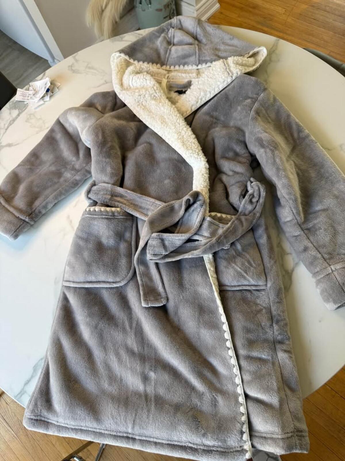 Midnight Gray Plush Sherpa Hooded Robe L/G