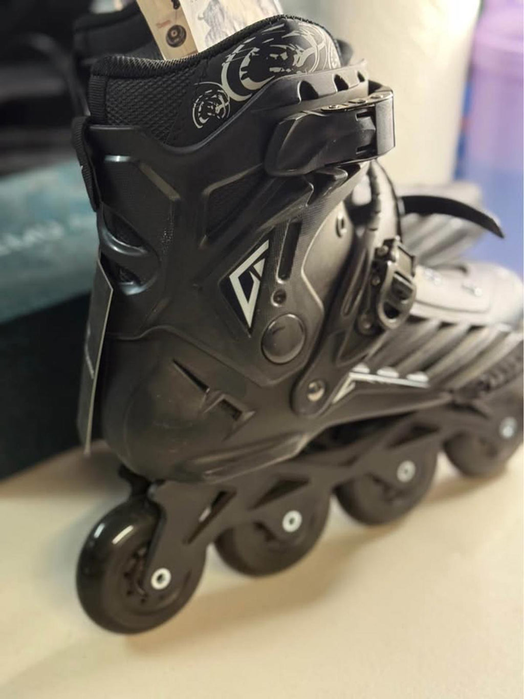 New LIKU Black Inline Skates w/ Accessories