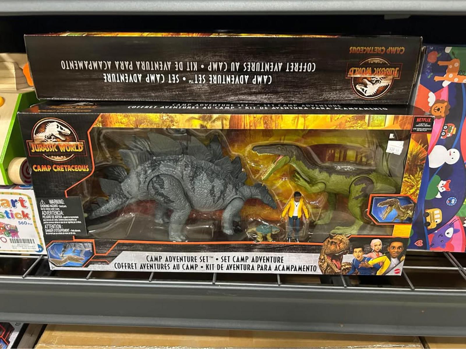 Jurassic World- Camp Adventure Set
