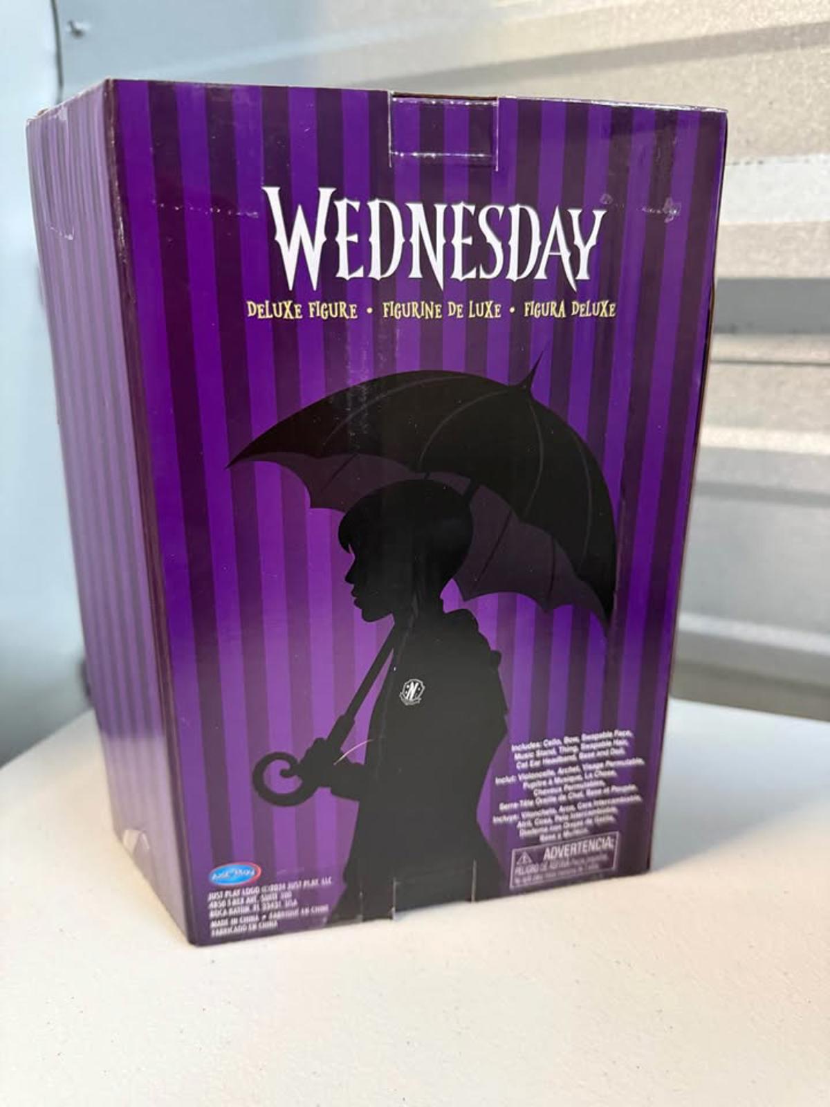 Wednesday Deluxe Figure Poseable Doll w Accessories