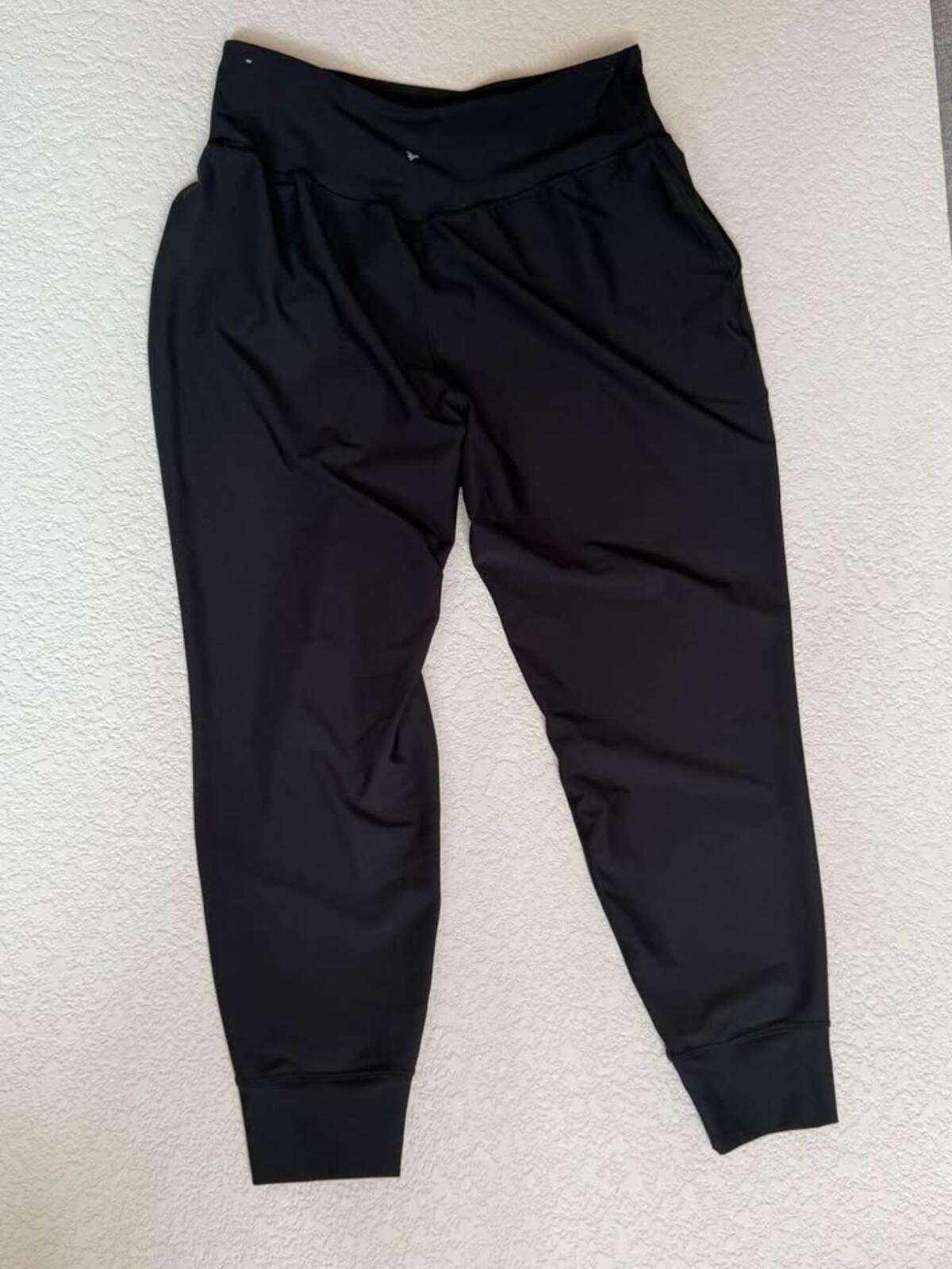 Old Navy Active XL Black High-Rise Powersoft Go-Dry Joggers
