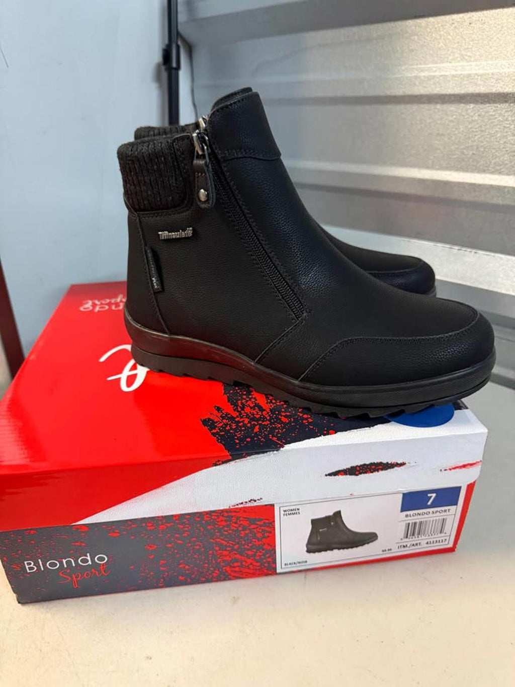 Blondo Sport Black Thinsulate Boots Women's 7