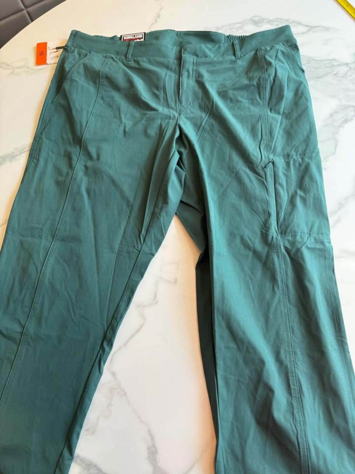 Kirkland Signature Green/Teal Pants Size 16