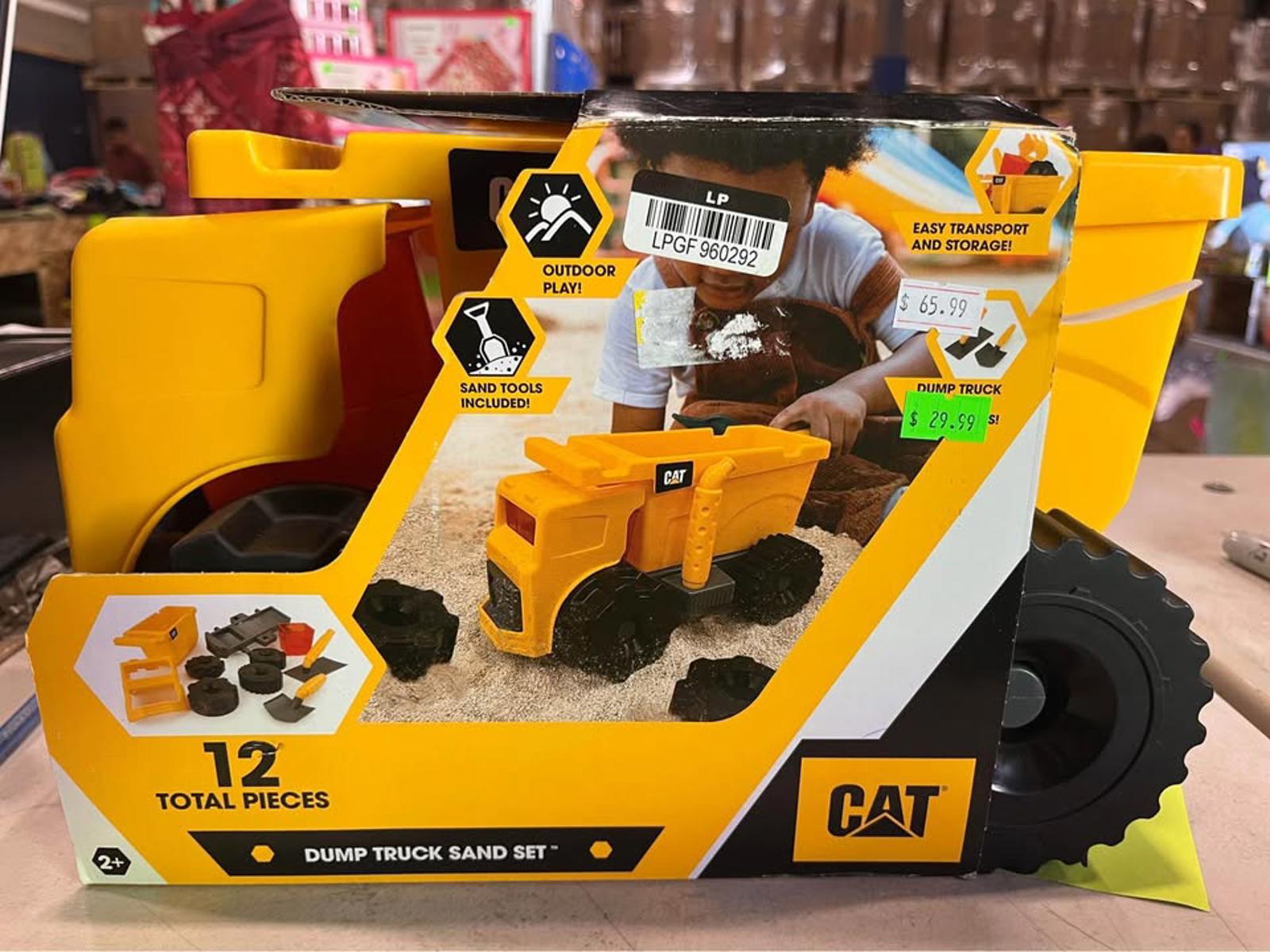 Cat Dump truck sand set