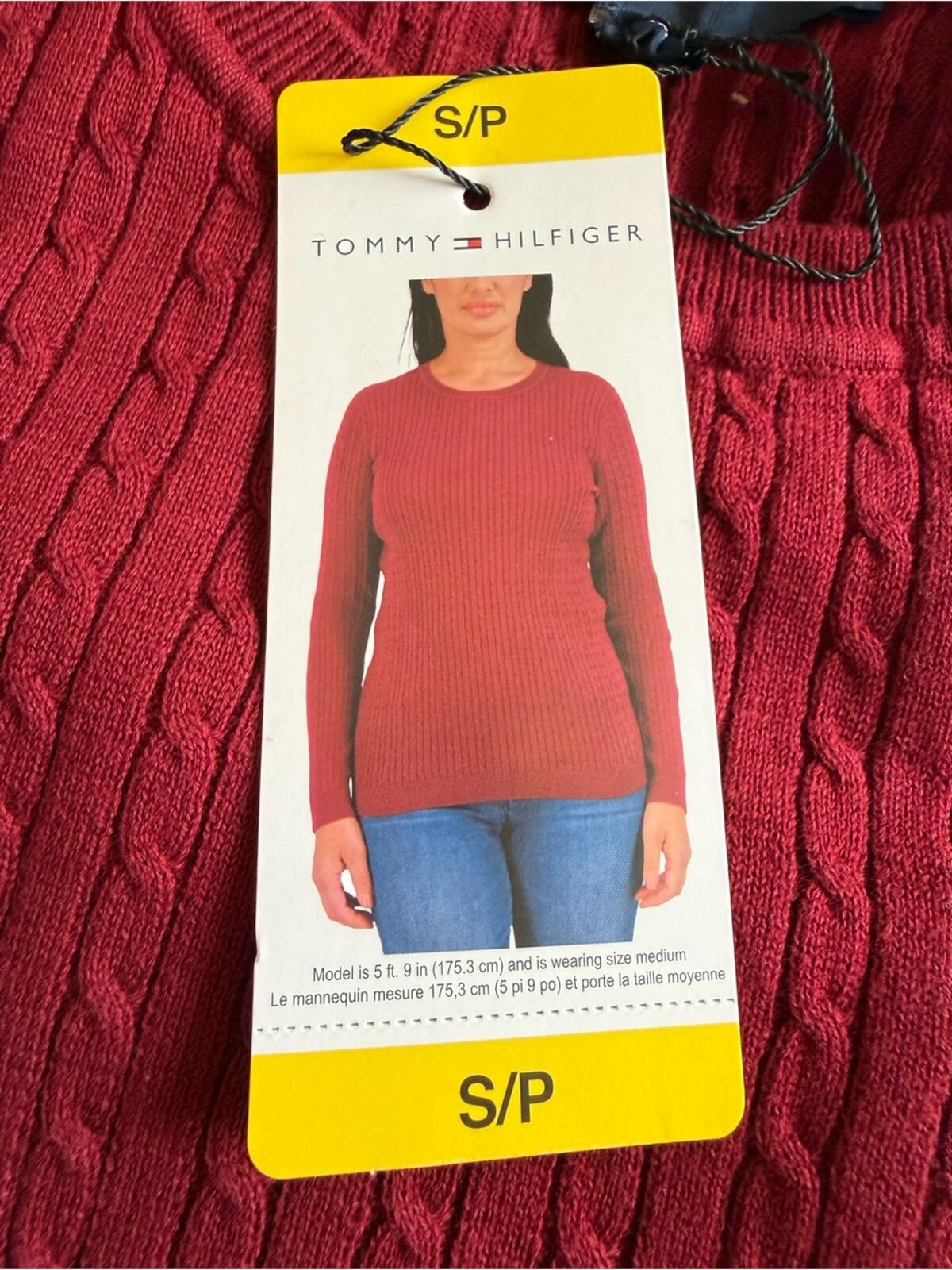 Tommy Hilfiger Men’s Burgundy Cable-Knit Crewneck Sweater