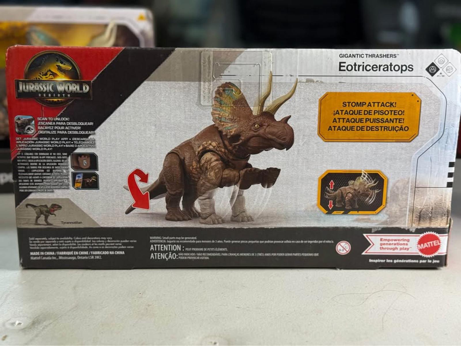 Jurassic World Gigantic Thrashers Eotriceratops Dinosaur Toy