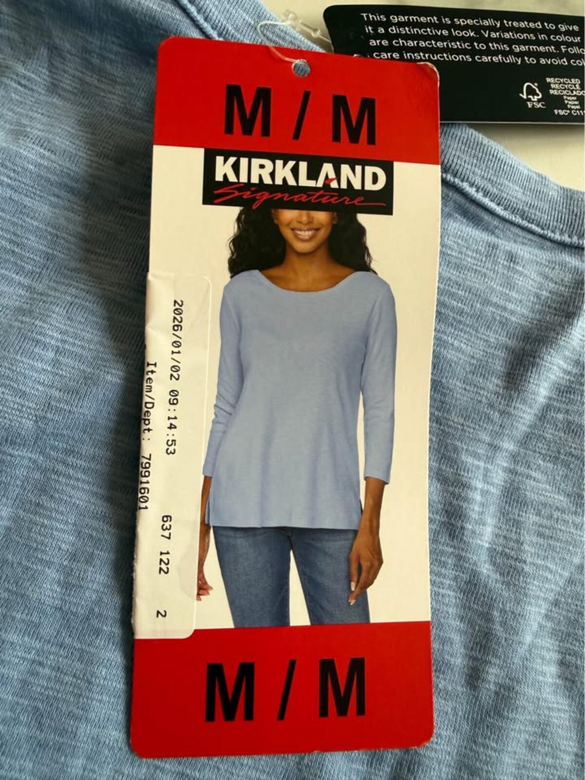 Kirkland Signature Women's Blue Long Sleeve Top M